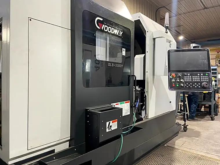 Tour CNC Goodway GLS-3300Y